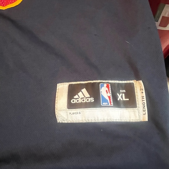 RARE Adidas LeBron James Signed Sz XL Cleveland Cavaliers Swingman Jersey - Picture 3 of 11